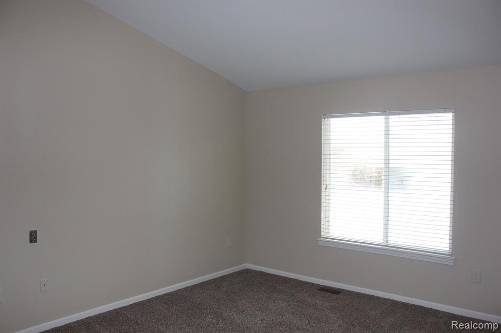 41205 CHANCELLOR, Clinton Twp, MI 48038 — Photo 7