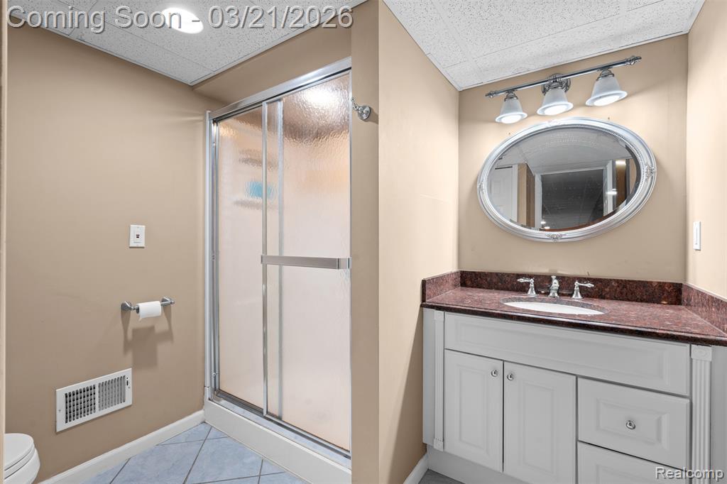 4346 Curry Drive, Sterling Heights, MI 48314 — Photo 36
