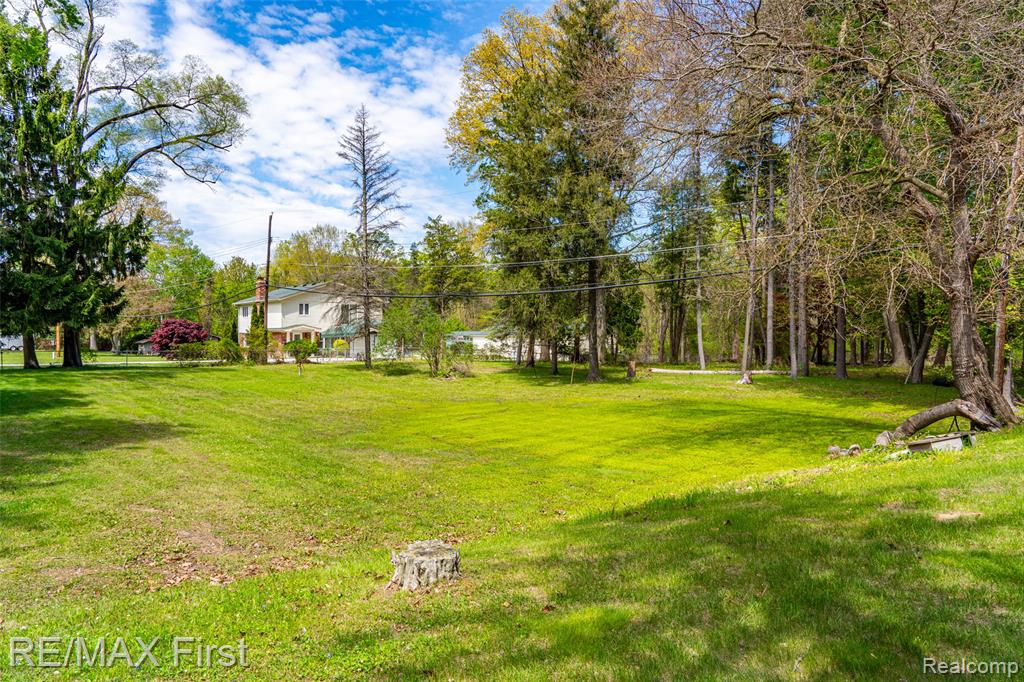 17397 Millar Road, Clinton Twp, MI 48036 — Photo 28