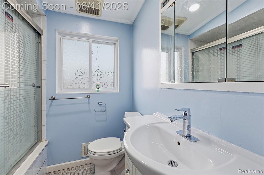 4663 Buchanan Avenue, Warren, MI 48092 — Photo 8