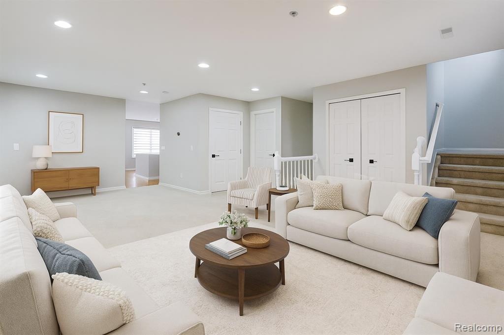 50107 Harding Street, Canton, MI 48188 — Photo 3