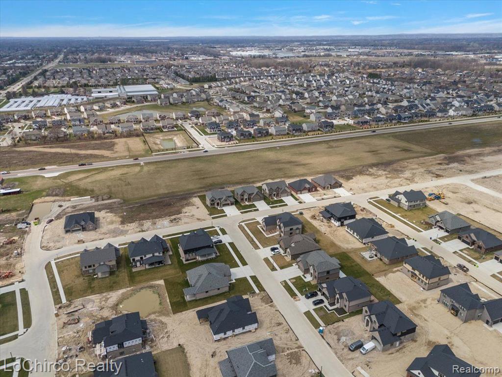 49355 LANGFORD Drive, Macomb, MI 48044 — Photo 45