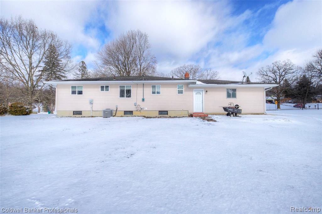 9555 Andersonville Road, Clarkston, MI — Photo 27