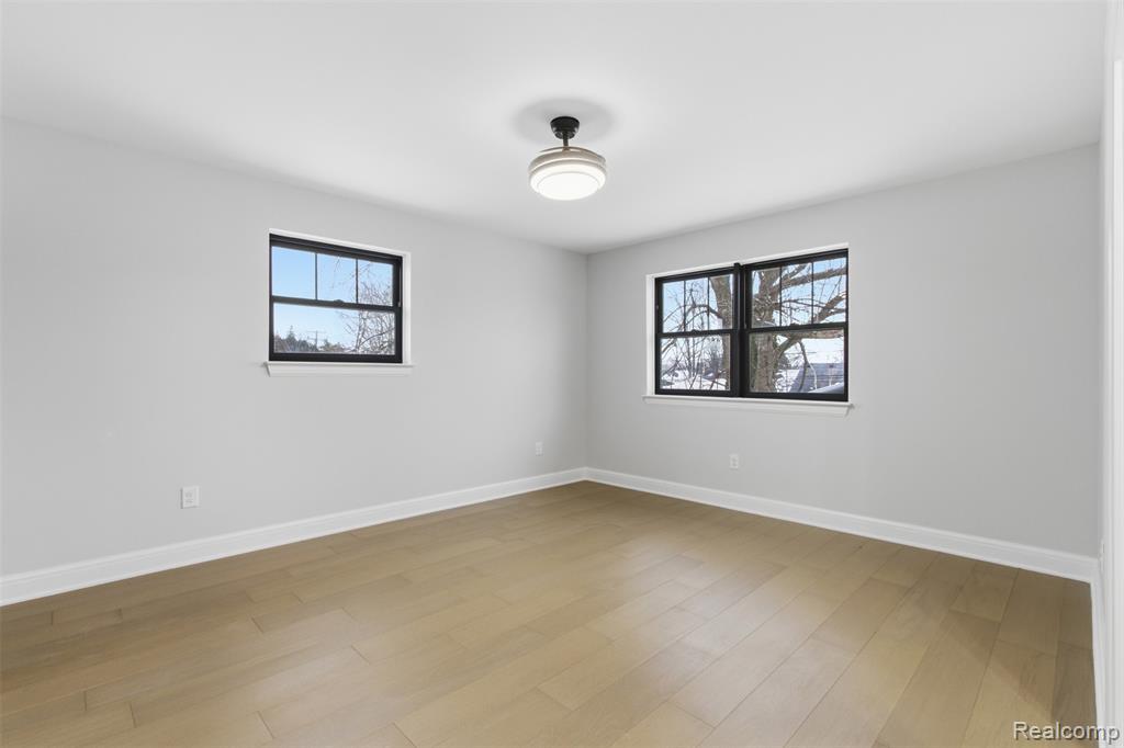23708 Lexington Avenue, Eastpointe, MI 48021 — Photo 24