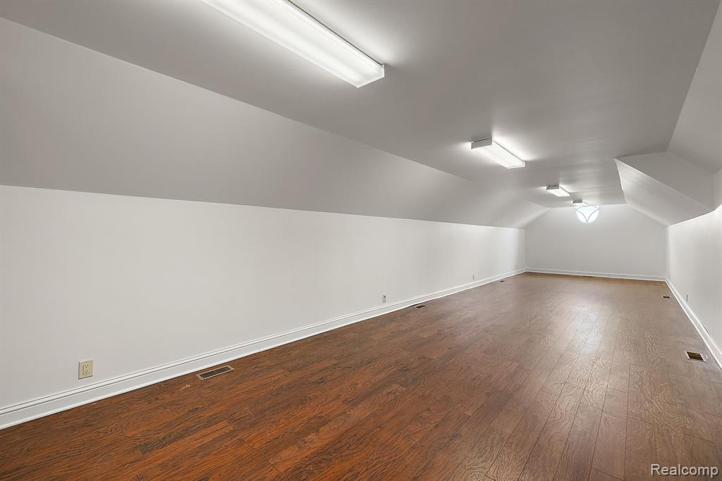 66701 NOTRE DAME Boulevard, Washington, MI 48095 — Photo 63