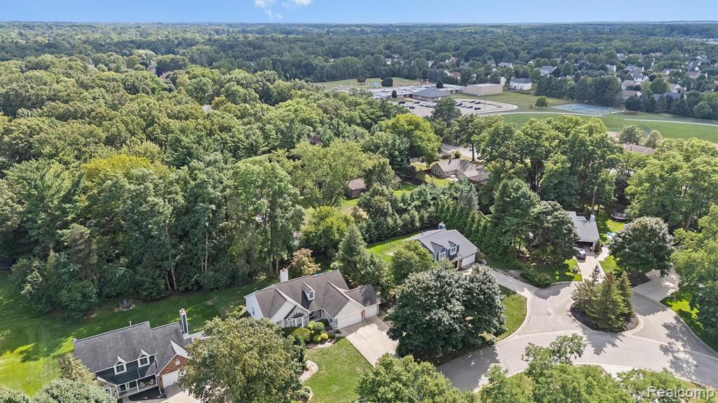 7260 Willow Oak Drive, West Bloomfield, MI 48324 — Photo 25