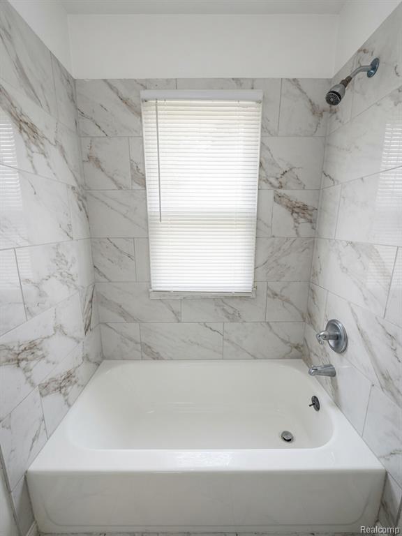 6300 Radnor Street, Detroit, MI 48224 — Photo 10