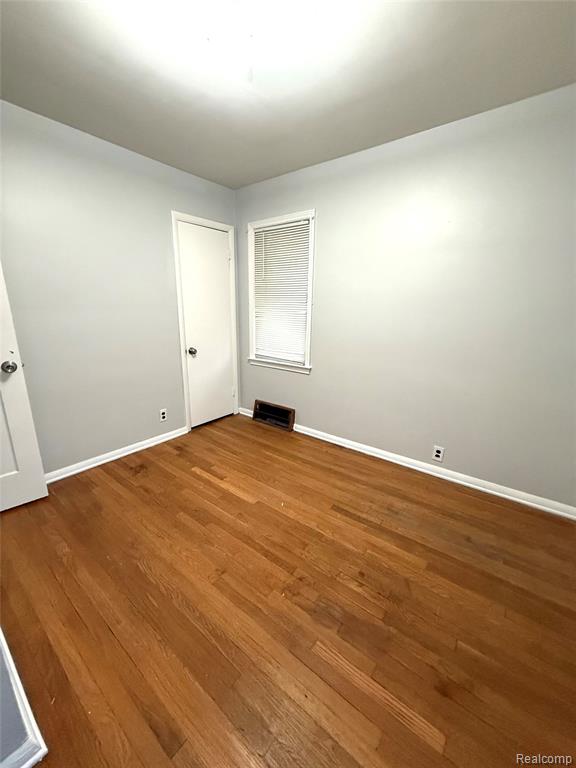 8157 Stephens, Center Line, MI 48015 — Photo 9