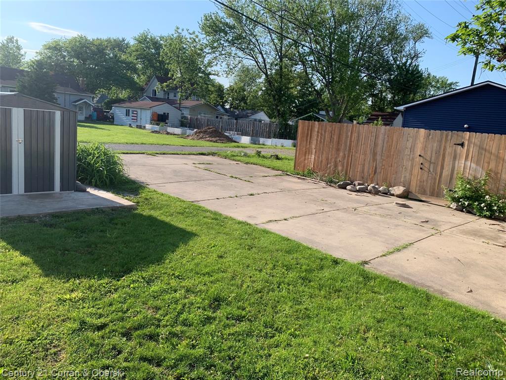 13045 Strong Boulevard, South Rockwood, MI — Photo 45
