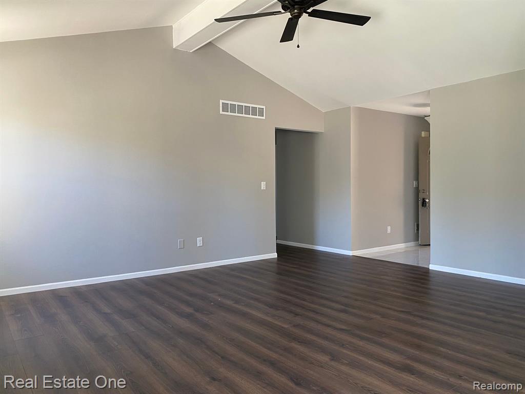 46552 MORNINGSIDE Drive, Macomb, MI 48044 — Photo 3