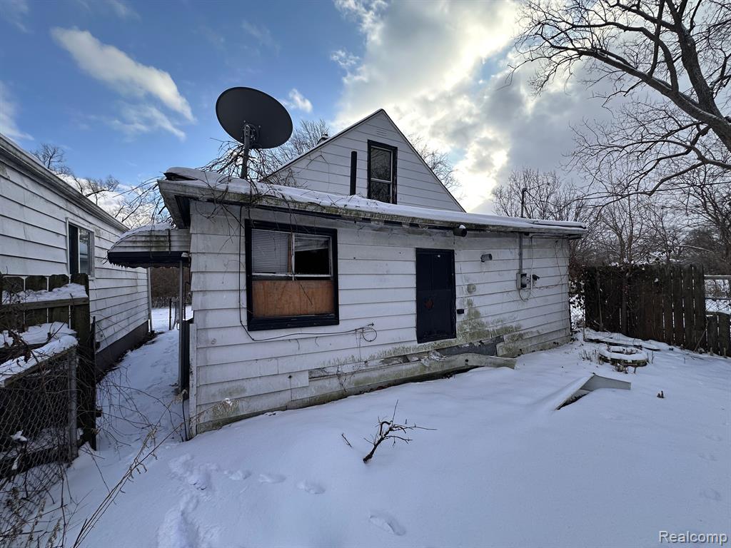 6821 DRAKE Street, Hamtramck, MI 48212 — Photo 7