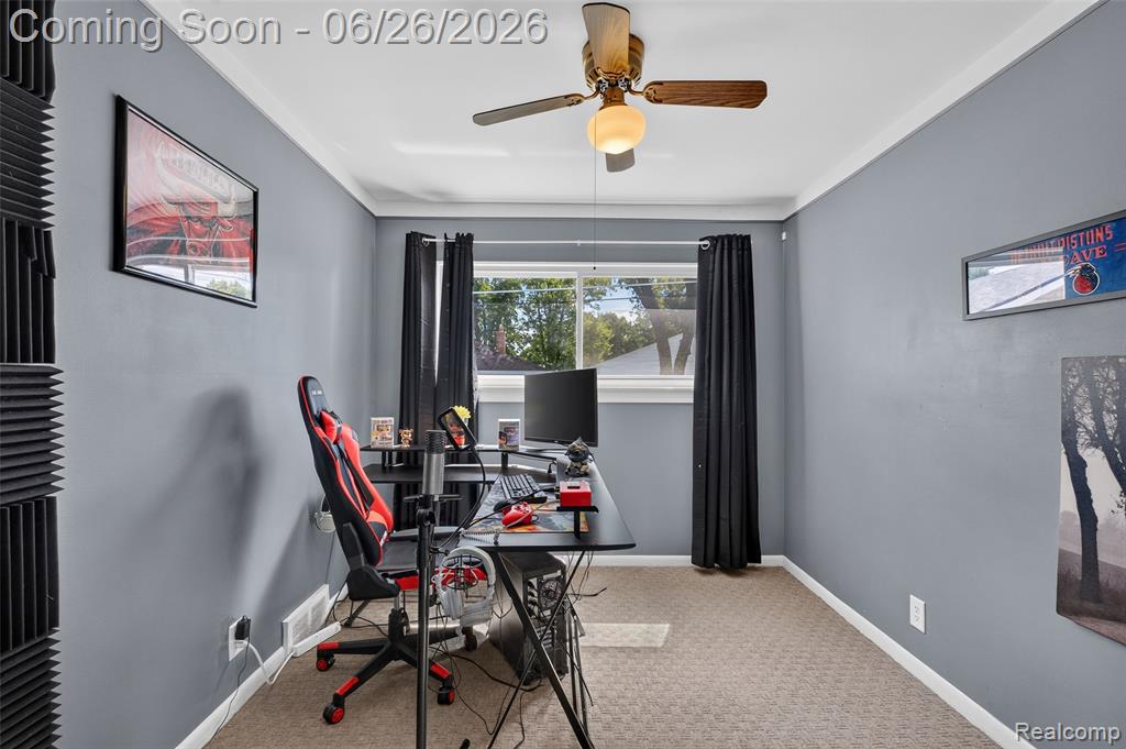 7660 Louise Court, Westland, MI — Photo 18