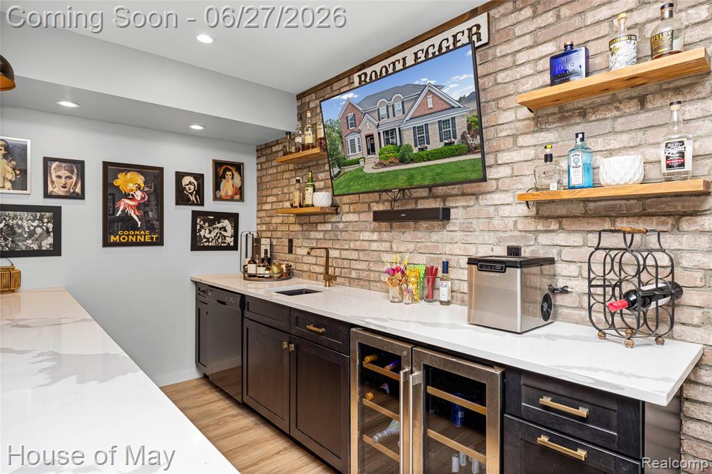 5830 Waycroft Court, Commerce Twp, MI 48382 — Photo 53