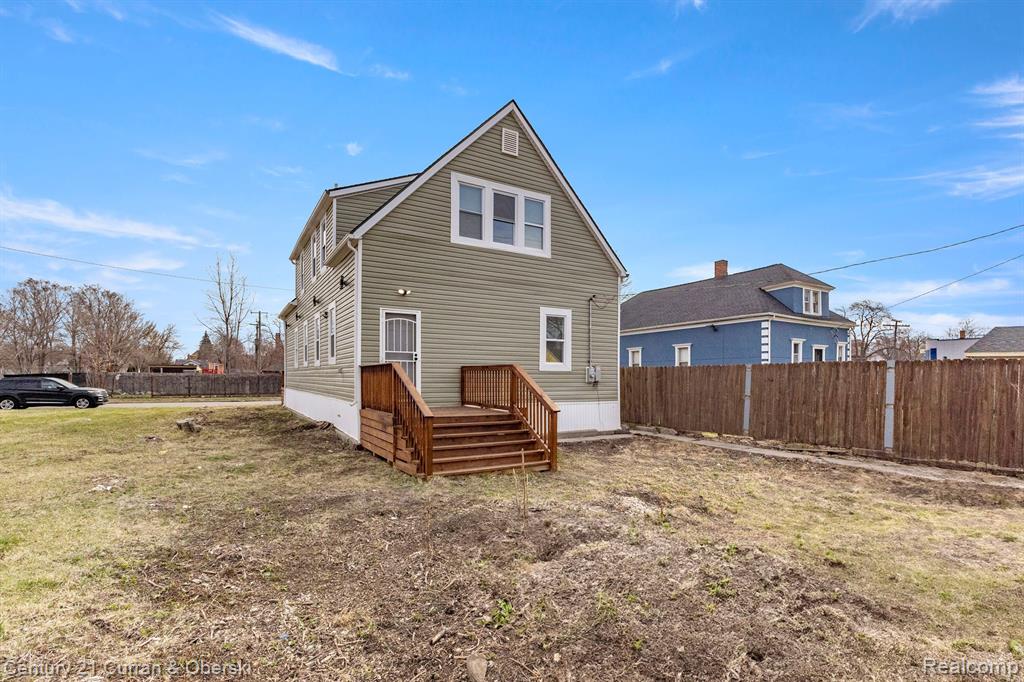 3843 MARTIN Street, Detroit, MI 48210 — Photo 41
