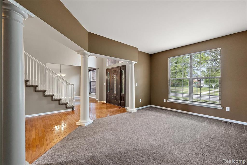 5390 Plantation Drive, Commerce Twp, MI 48382 — Photo 9