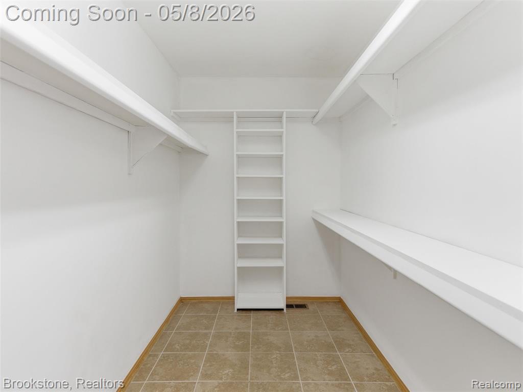 6512 White Lake Road, Clarkston, MI — Photo 34