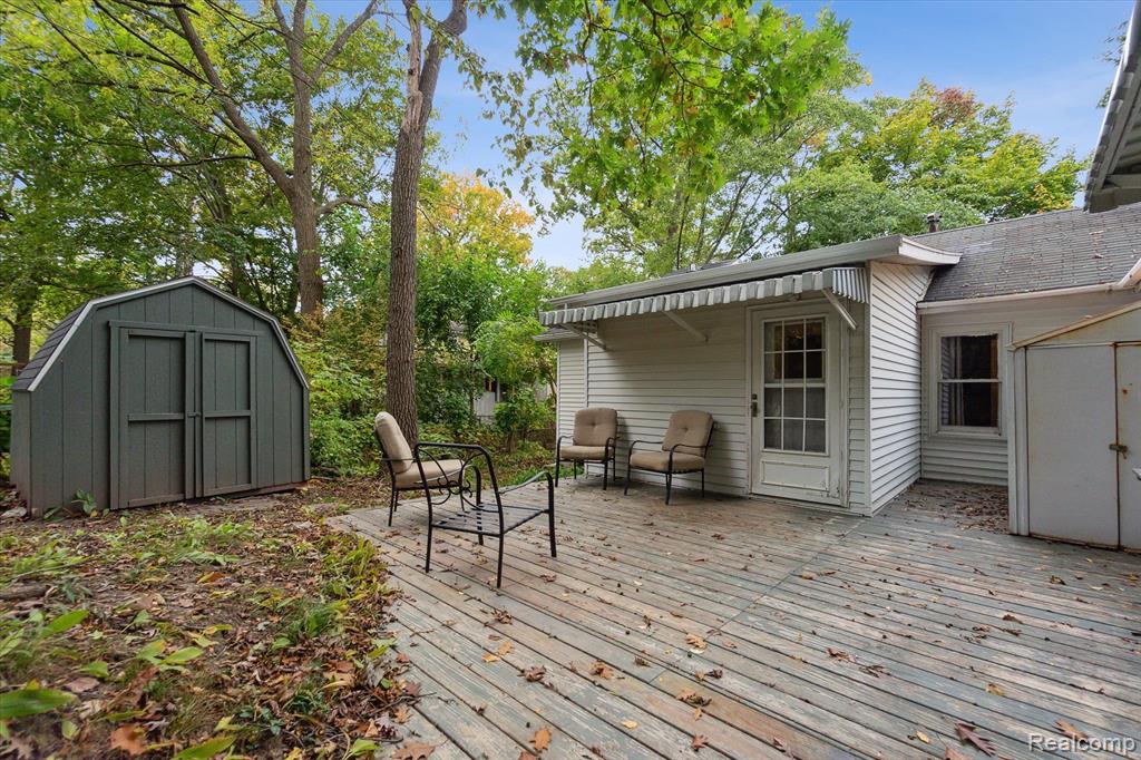 5630 Glen Echo Drive, Howell, MI 48843 — Photo 29