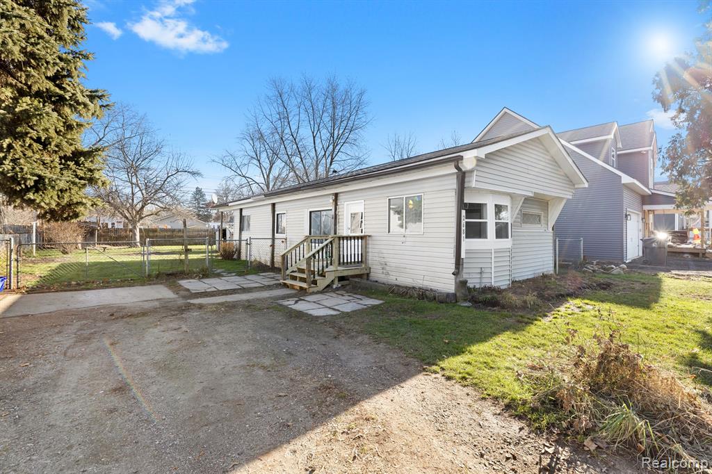 2681 TIM Avenue, Brighton, MI 48114 — Photo 25