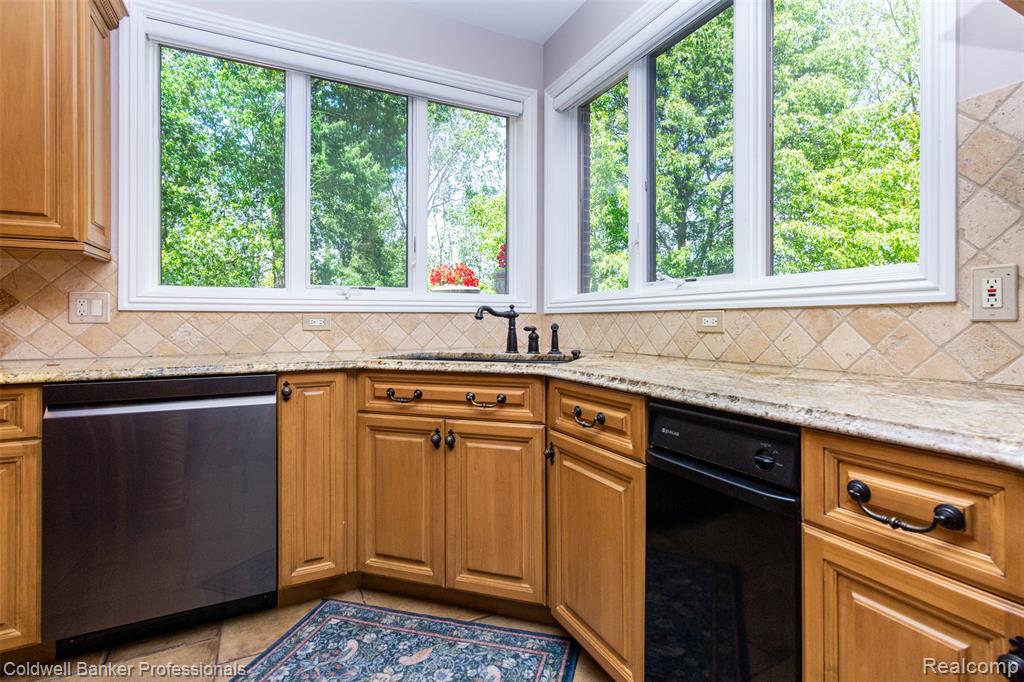 57177 Covington Drive, Washington, MI — Photo 19