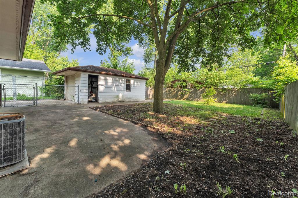 1315 Warner Street, Ypsilanti, MI 48197 — Photo 41