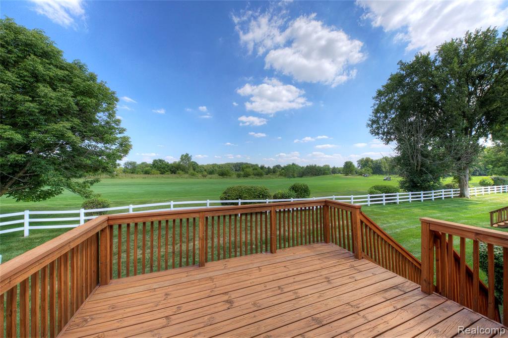 1913 Pebble Creek Drive, Canton, MI 48188 — Photo 42