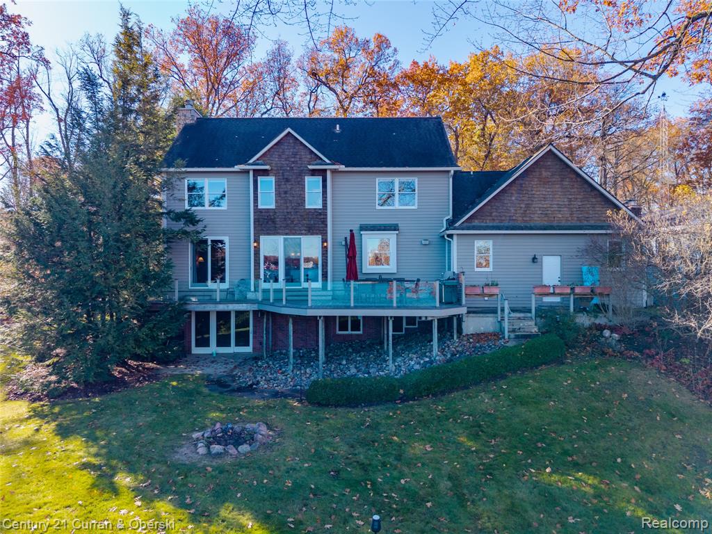 8308 Peninsular Drive, Fenton, MI 48430 — Photo 50