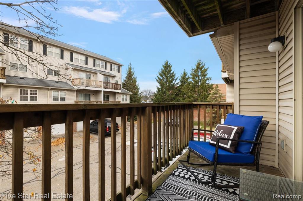 16924 Farmington Road, 93, Livonia, MI 48154 — Photo 45