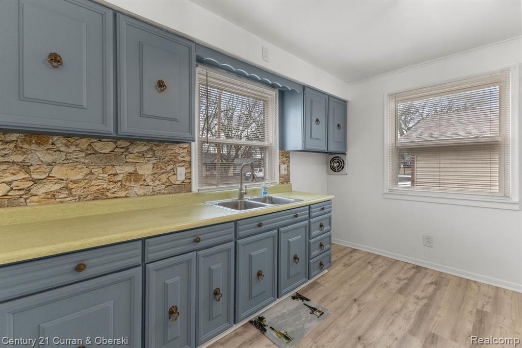 7157 CHEROKEE Street, Taylor, MI 48180 — Photo 26