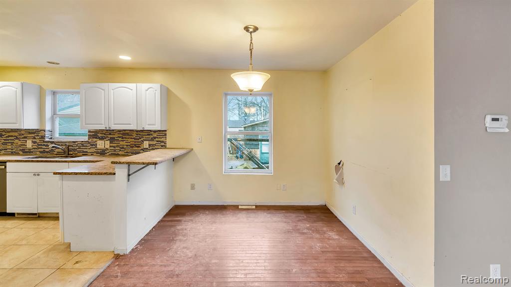 13721 SUMPTER Road, Carleton, MI 48117 — Photo 9