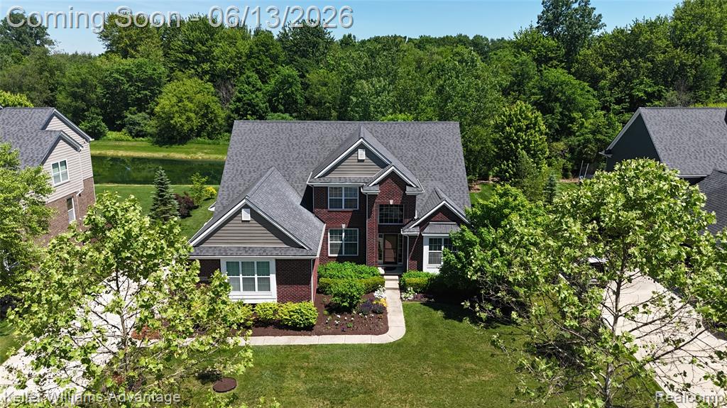 23740 Stoneleigh Drive, South Lyon, MI 48178