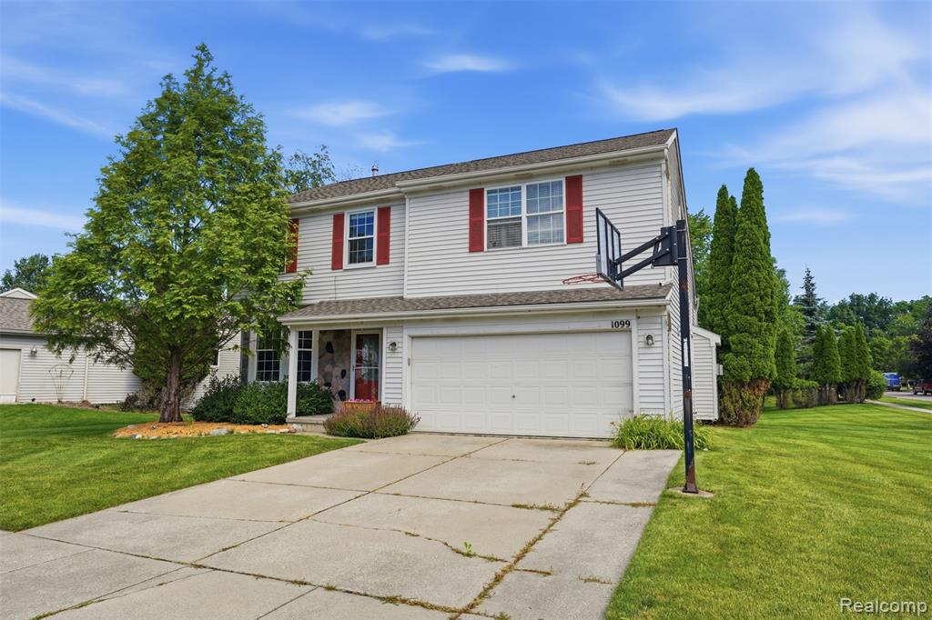 1099 Carriage Hill Drive, Fenton, MI 48430 — Photo 38