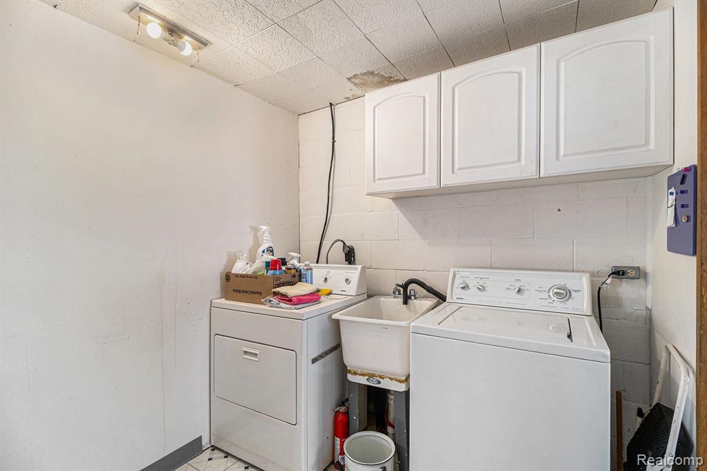 5865 ELDRIDGE Drive, Waterford, MI 48327 — Photo 13