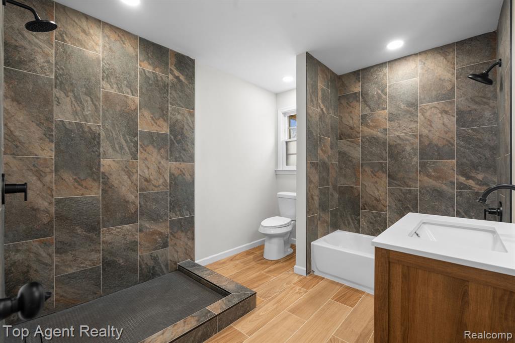 20527 Chapel Street, Detroit, MI 48219 — Photo 15