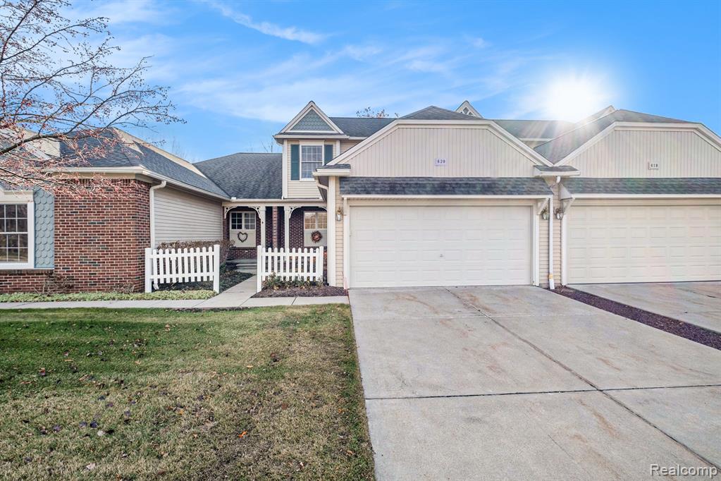 620 Shoreline Drive, Fenton, MI 48430 — Photo 21