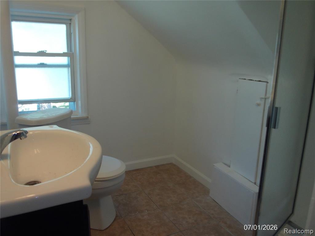 7535 REPUBLIC Avenue, Warren, MI 48091 — Photo 11