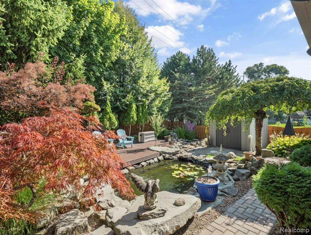 42688 Preswick Court, Van Buren, MI 48111 — Photo 52