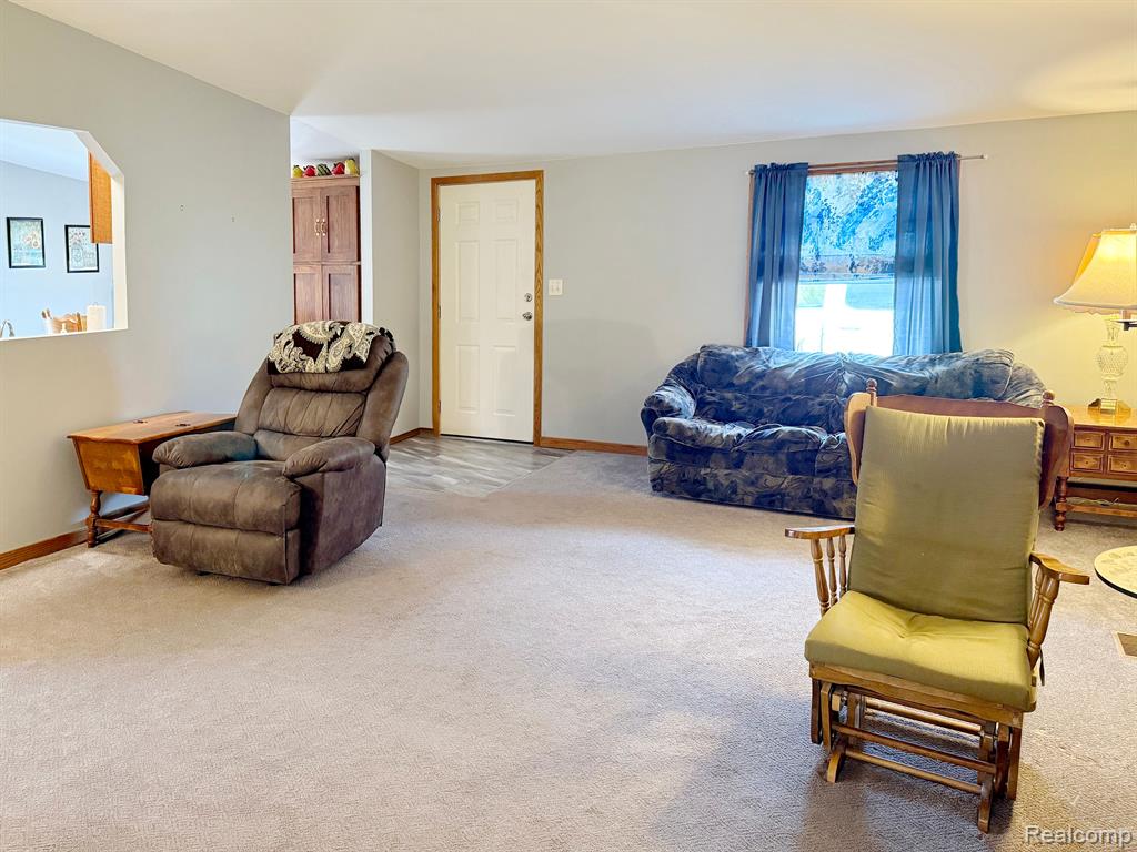 10472 N ATHEY Avenue, Harrison, MI 48625 — Photo 3