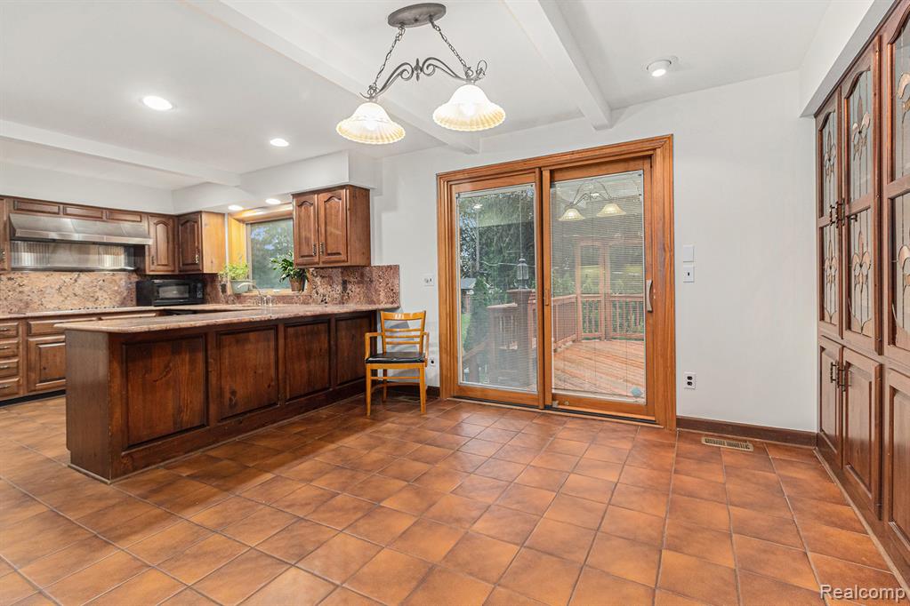 790 Hidden Pine Road Road, Bloomfield Hills, MI 48304 — Photo 12