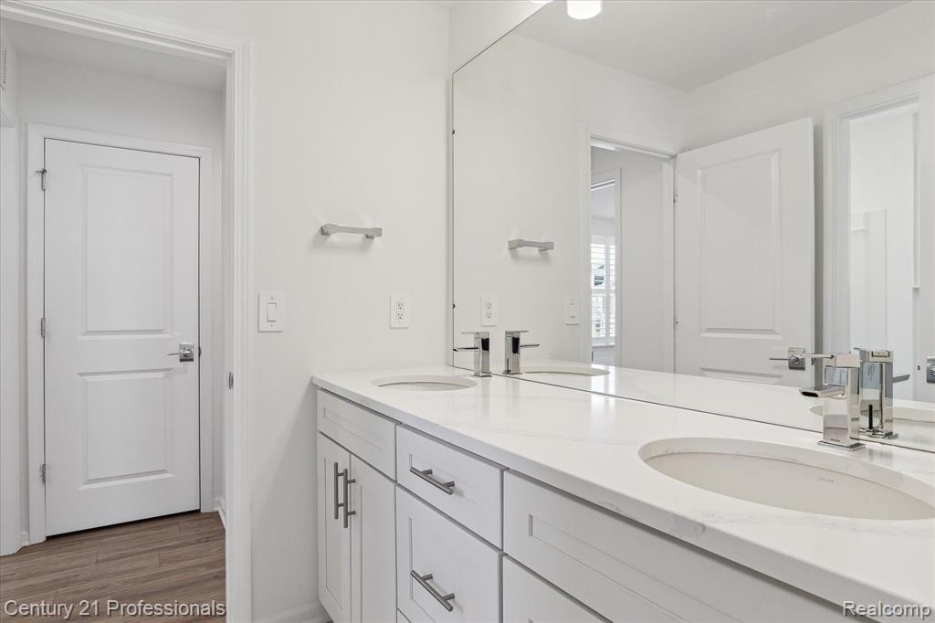 2843 DILLON Drive, Ann Arbor, MI 48105 — Photo 43