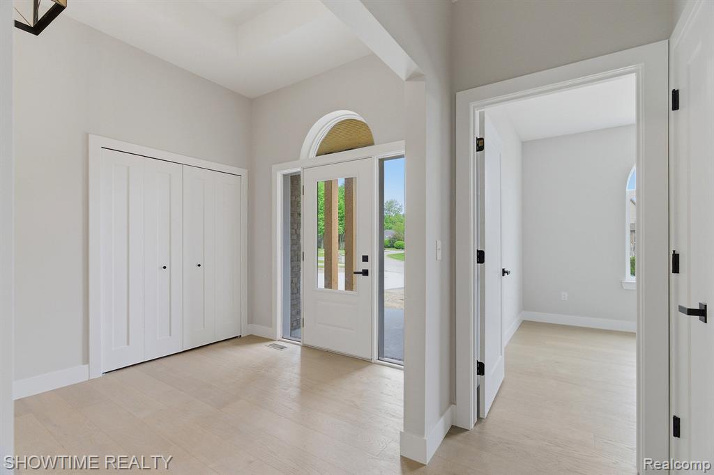 68125 Lake Angela Drive, Richmond, MI 48062 — Photo 22
