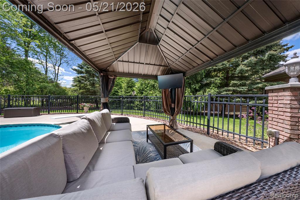 8425 Grays Drive, Grosse Ile, MI 48138 — Photo 51