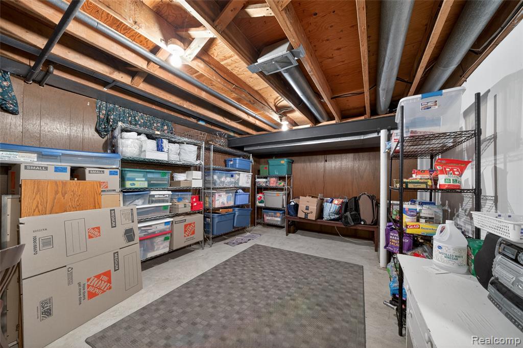 3560 Beach Road, Troy, MI 48084 — Photo 26