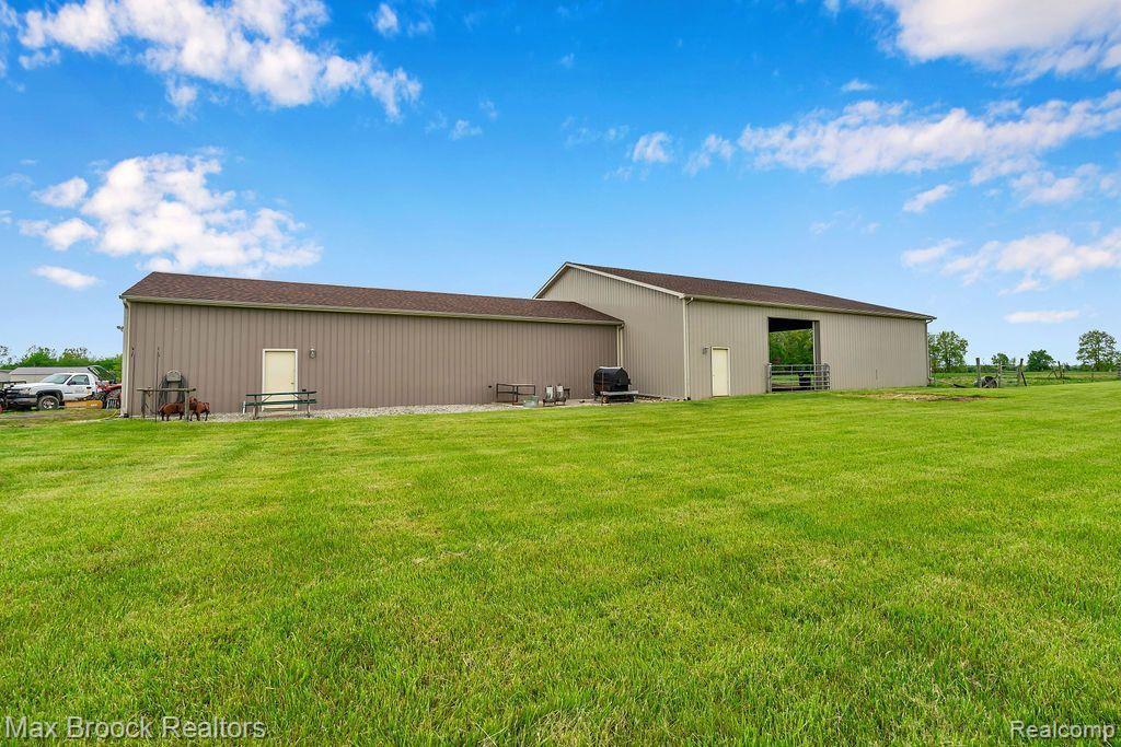 8661 TURNER Road, Imlay City, MI 48444 — Photo 40