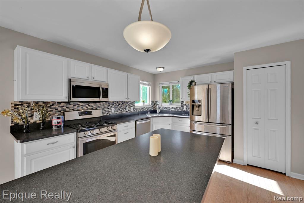 1735 Savannah Lane, Superior, MI 48198 — Photo 11