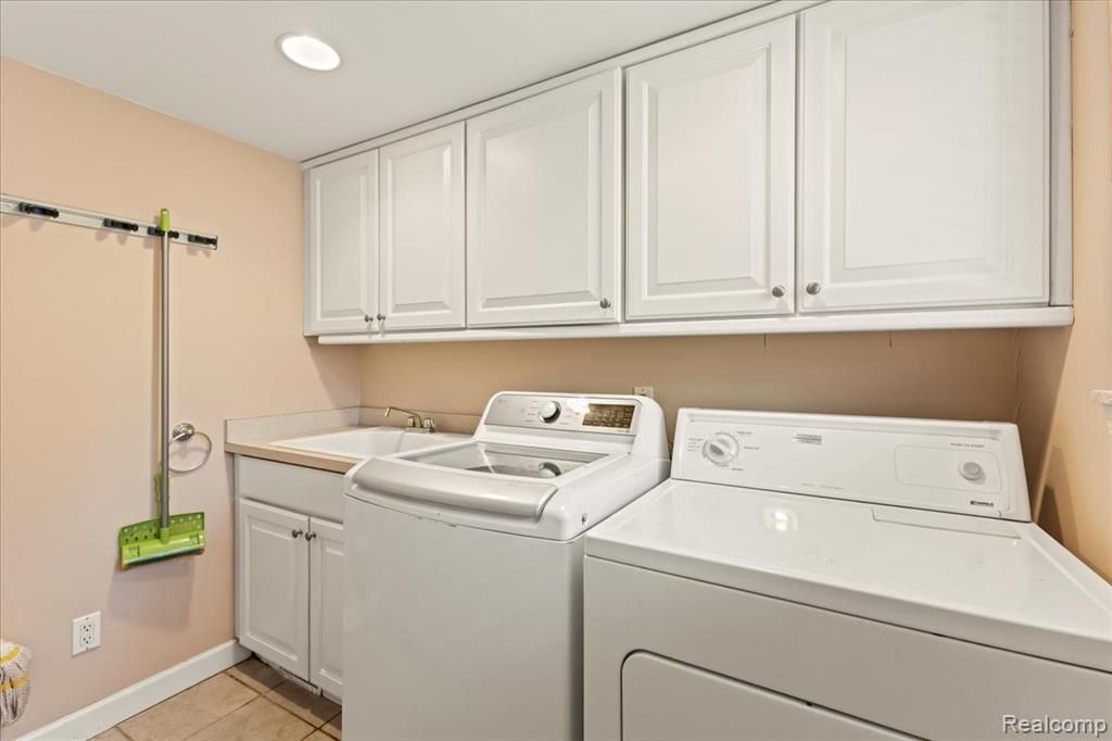 7871 Caberfae Trail, Clarkston, MI 48348 — Photo 24