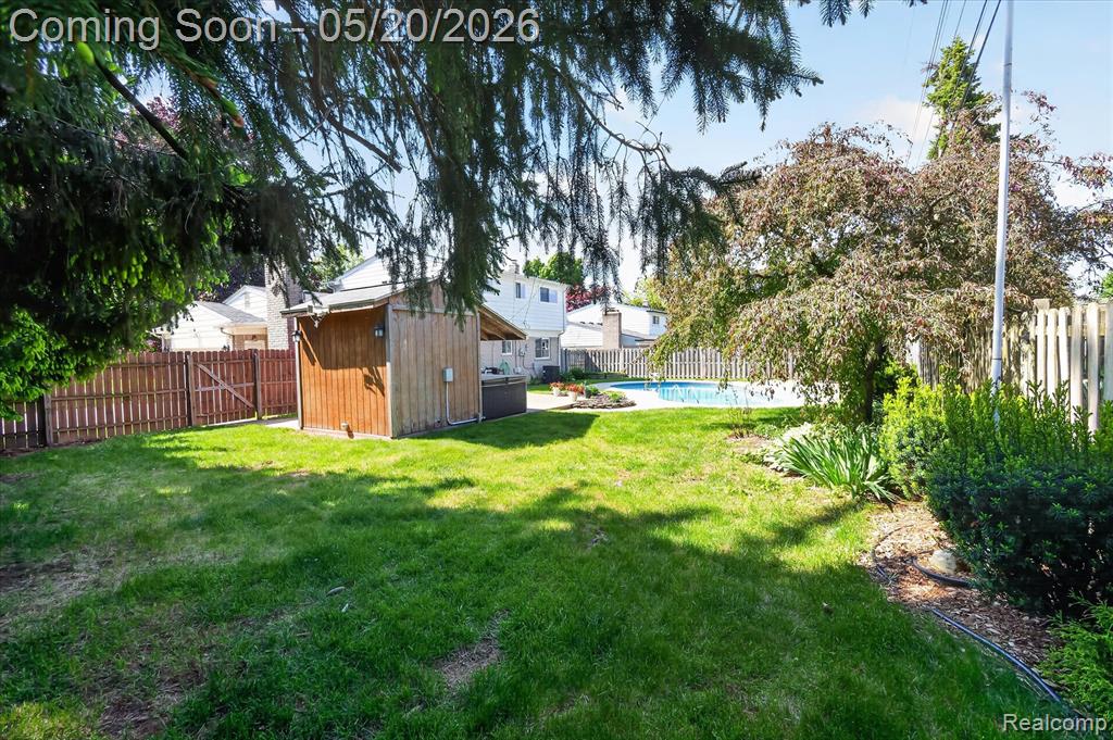 38010 John P Street, Clinton Twp, MI 48036 — Photo 52
