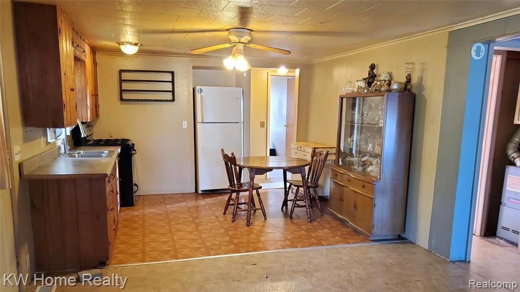2887 Ivan, Harrison, MI 48625 — Photo 4