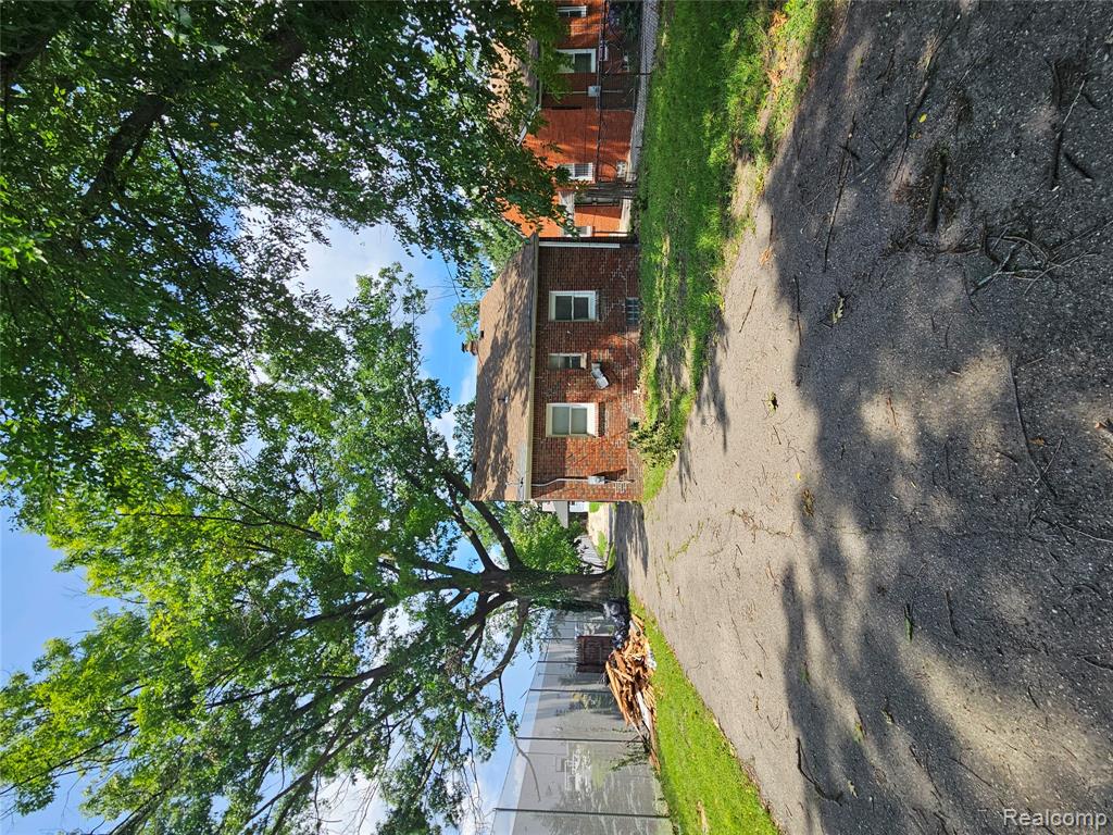 12876 Faust Avenue, Detroit, MI 48223