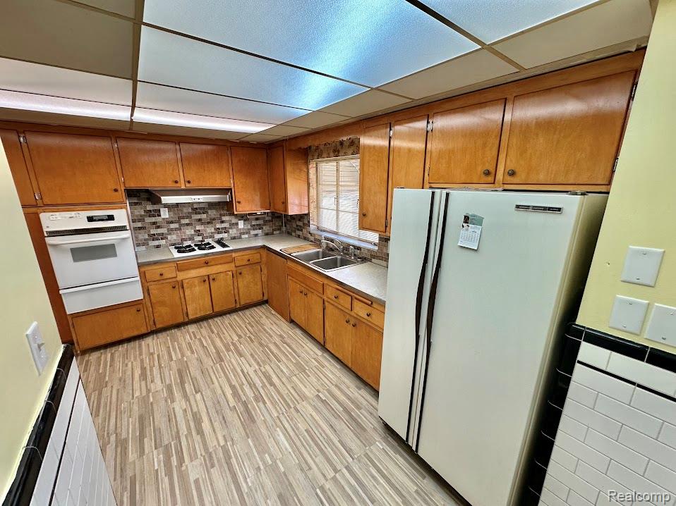 7502 Coolidge, Center Line, MI 48015 — Photo 8