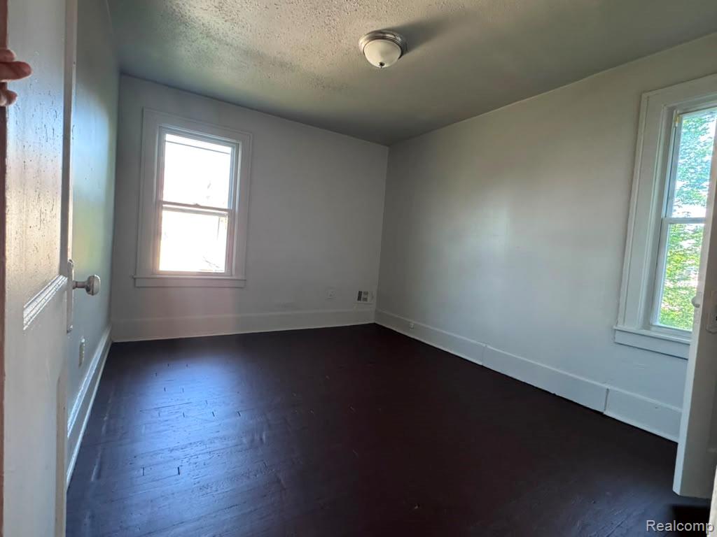 2474 Fullerton Street, Detroit, MI 48238 — Photo 12